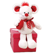 9" Valentine White Mouse With Heart