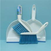 Small Dustpan with Brush 7x1.25x6"