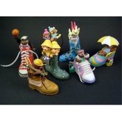 Fancy foot (Adorable Animals w/ Appropriate Shoes