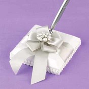 Wrapped in Love Pen Set