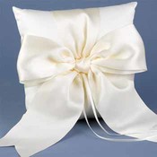 Ivory Graceful Ties Ring Pillow
