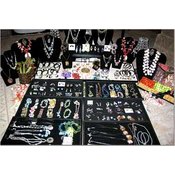 100 Piece Assorted Jewelry Lot