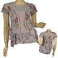 Ladies Fashion Sleeveless Top With Lace Detail