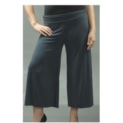 Plus Size Capri Gaucho Pants